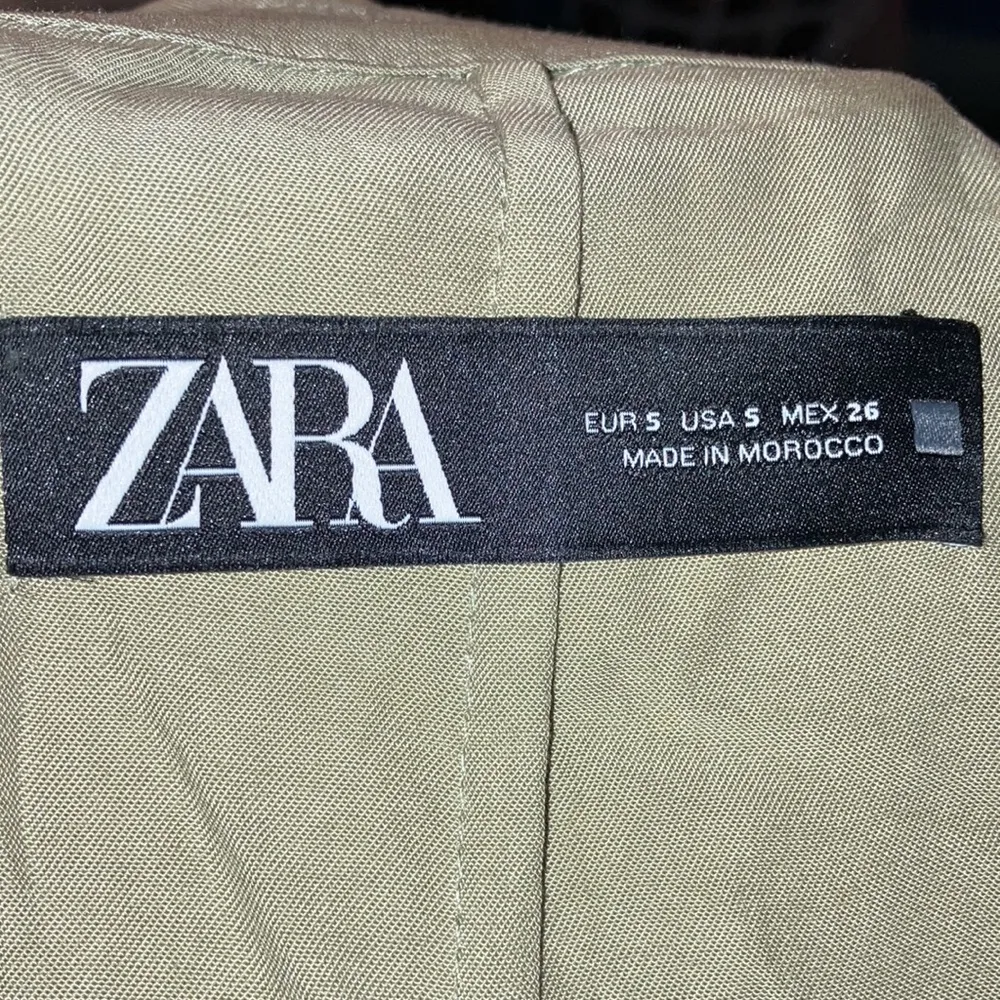 Zara Flowy Open Trench Coat, Small - Image 5