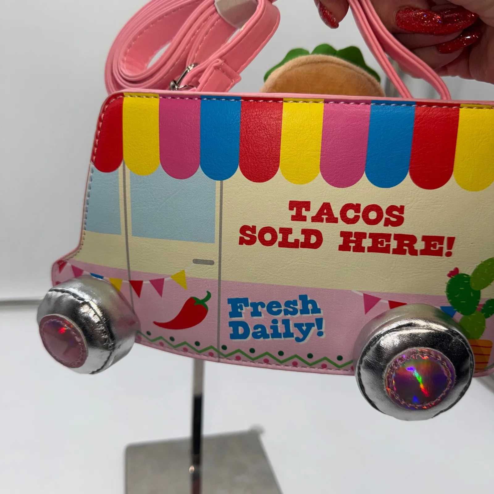 Fantastico Taco Truck Purse Pink Crossbody Bag Cute Novelty Fun - Image 4