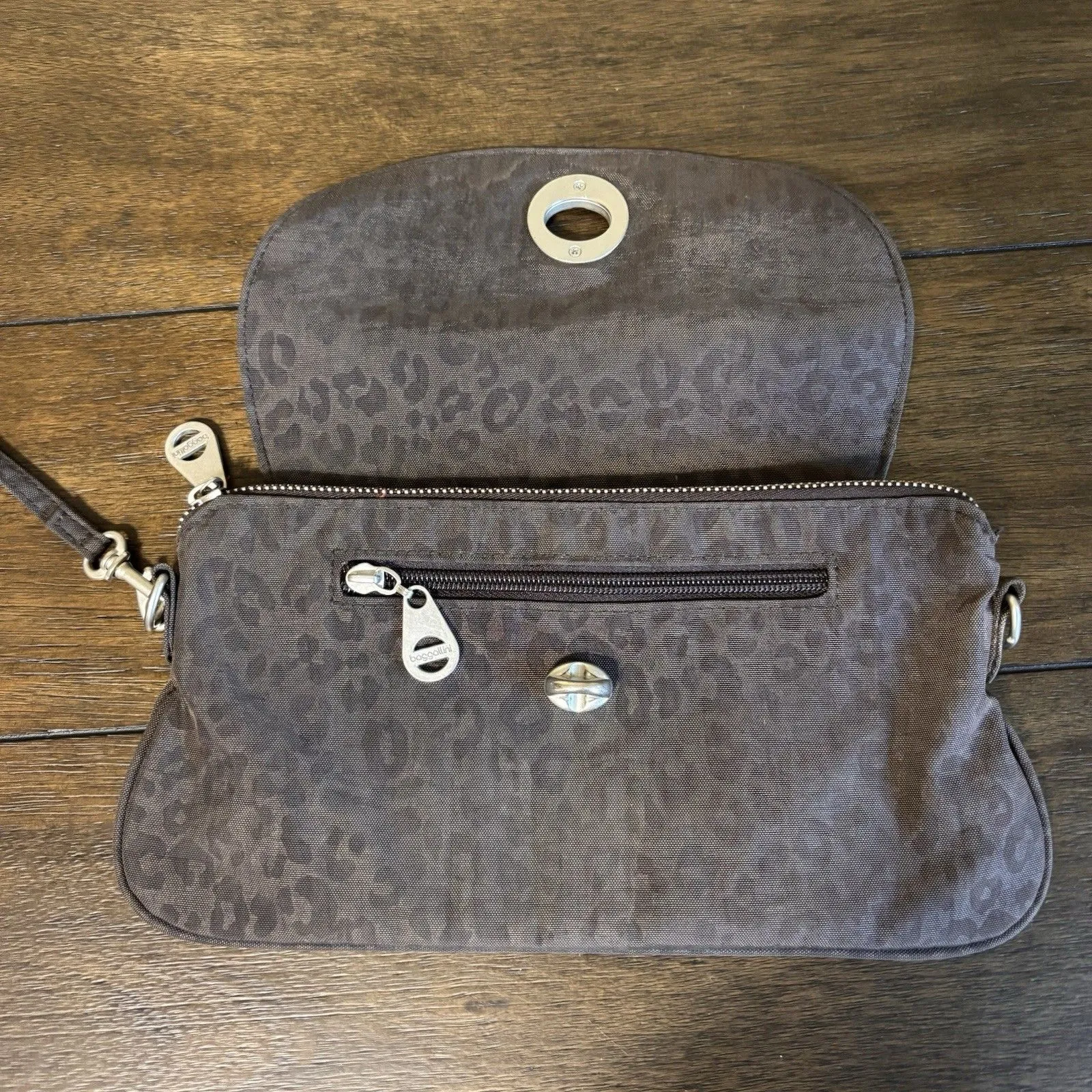 Baggallini Small Monaco wristlet Brown Leopard Print Wrist Strap Only - Image 3