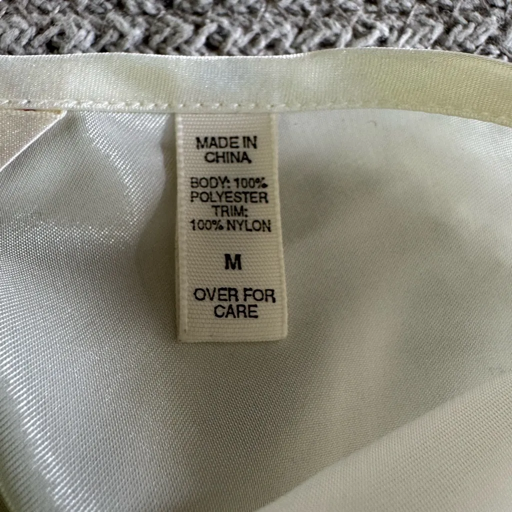 Vintage Victoria’s Secret Ivory Cream Sequin Lace Trim Flounce Mini Slip Dress M - Image 7