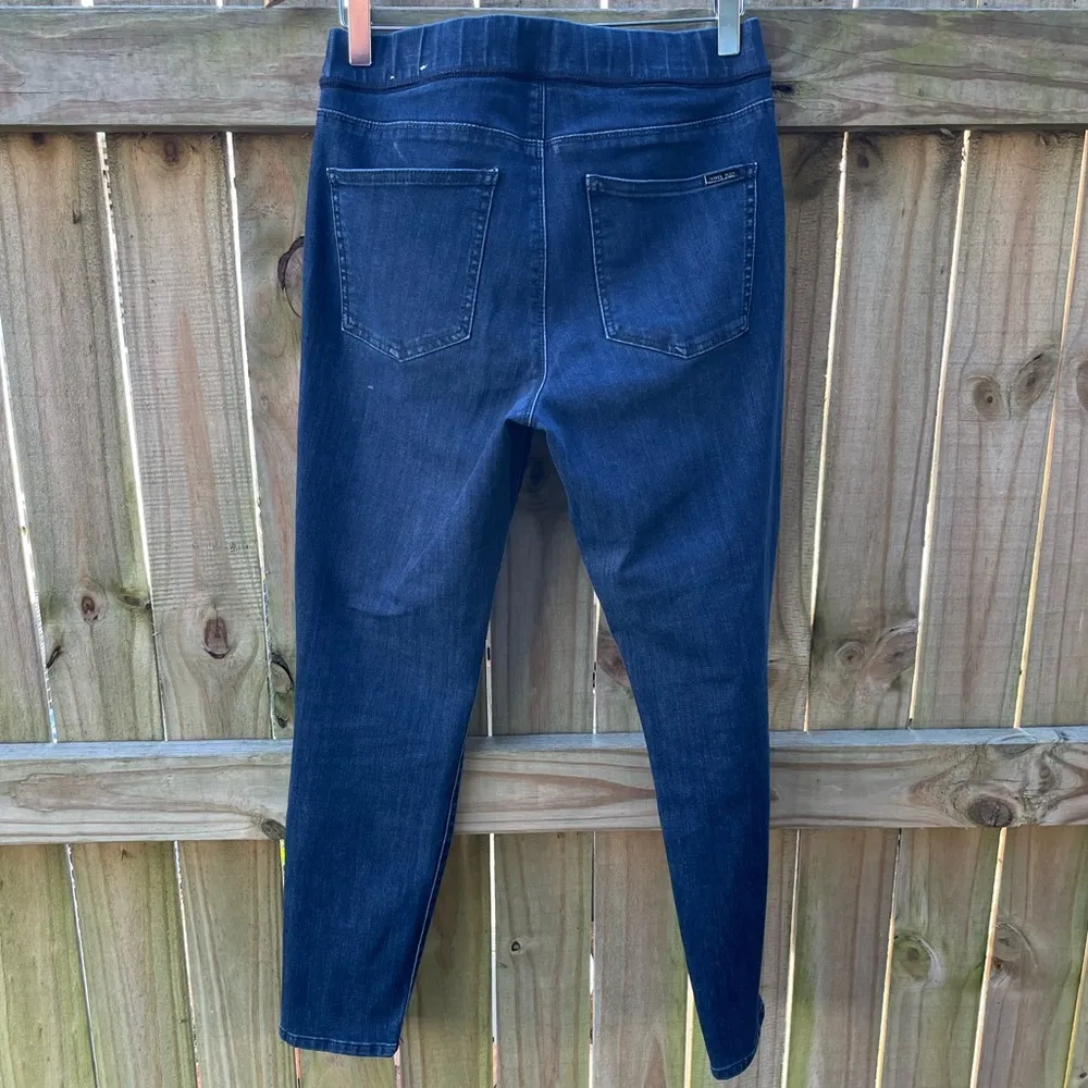 WHBM The Legging Denim pull on Legging jean - Image 3