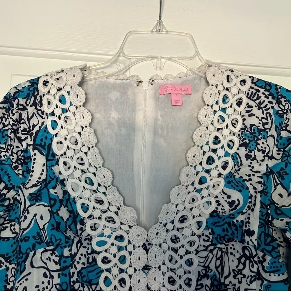 Lilly Pulitzer Brooke Tunic in Hippy Shake Embroidered Beachy Mini Dress - Image 4