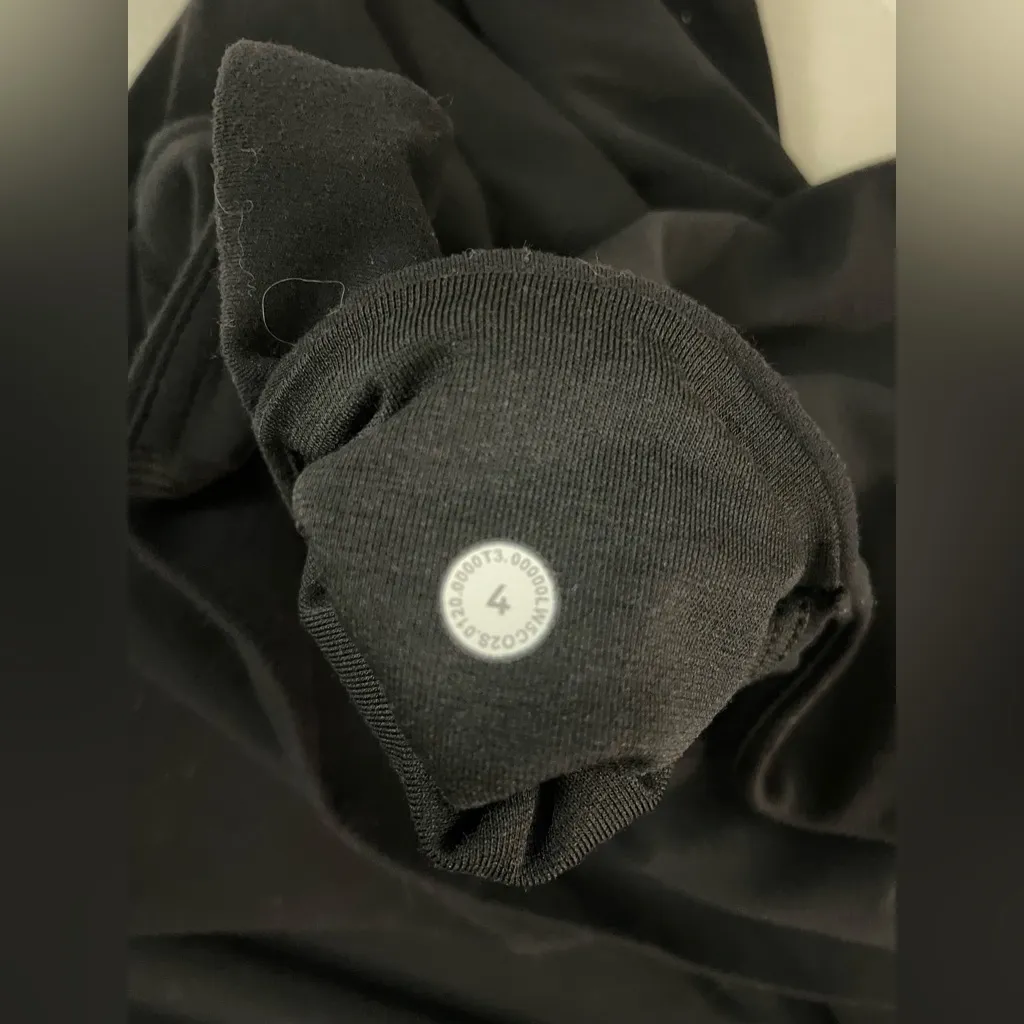 Lululemon Align Joggers 28” Pants in Black with Pockets Size 4 - Image 10