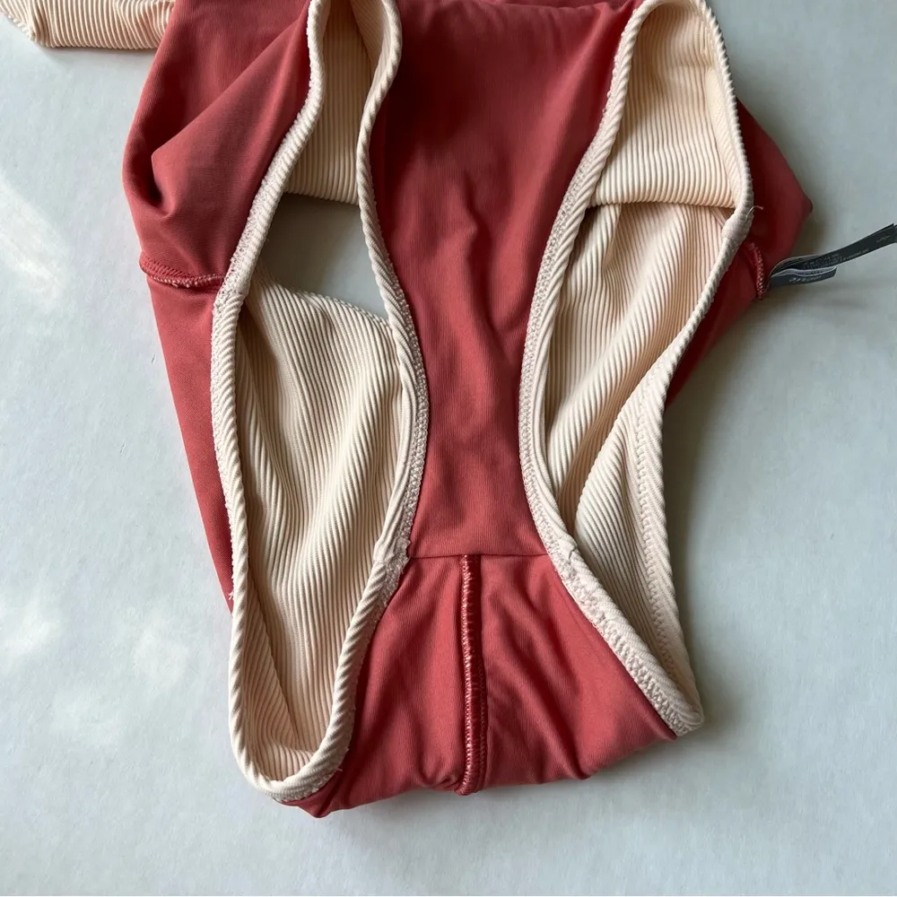 Aerie Ribbed Super plunge one piece swimsuit in peach ribbed halter size small - Image 10