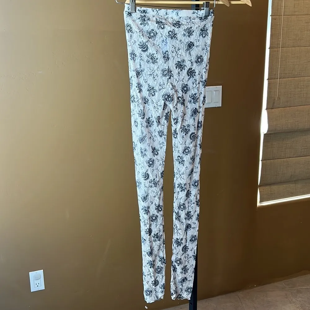 NWT Free People Intimately Layered in Lace Floral Legging Chamois Combo Sz Small - Image 9