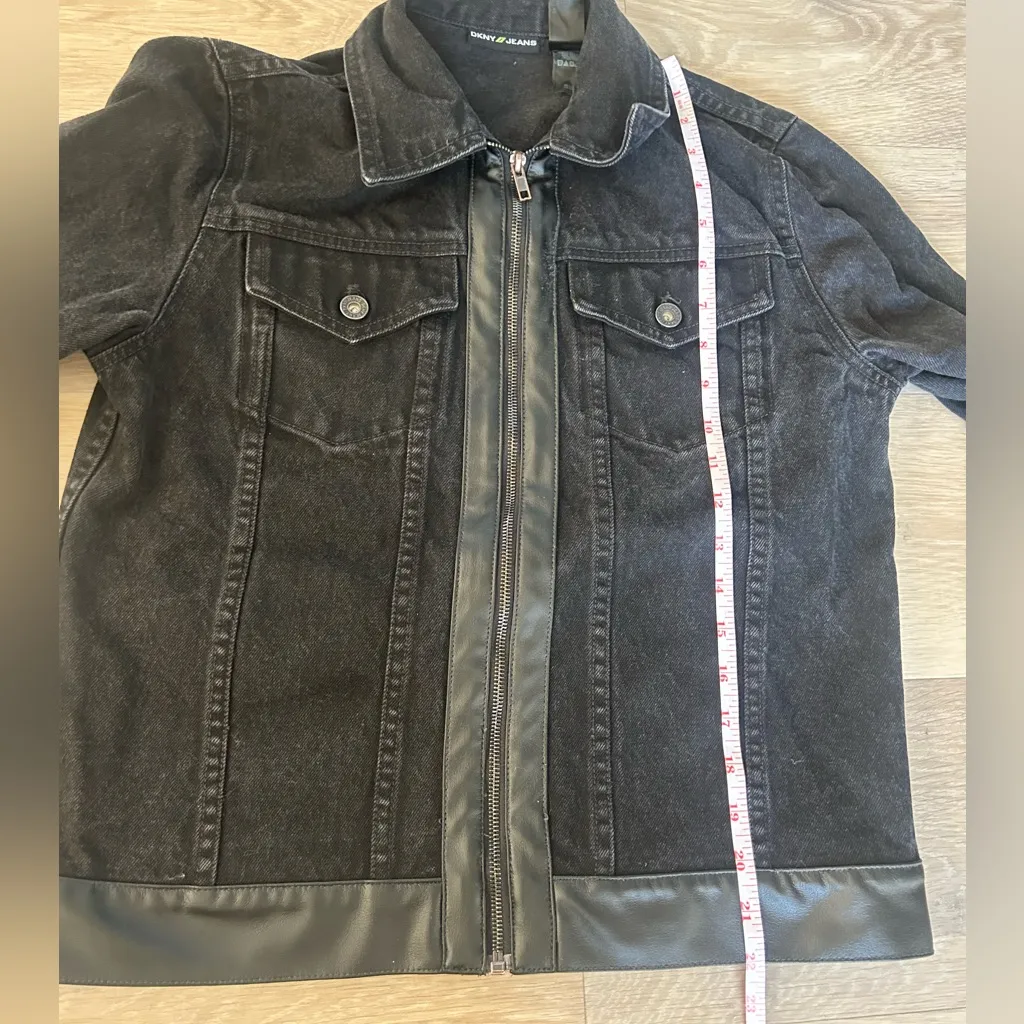 DKNY  Jeans Black Zip-Up Denim Jacket – Size S - Image 7