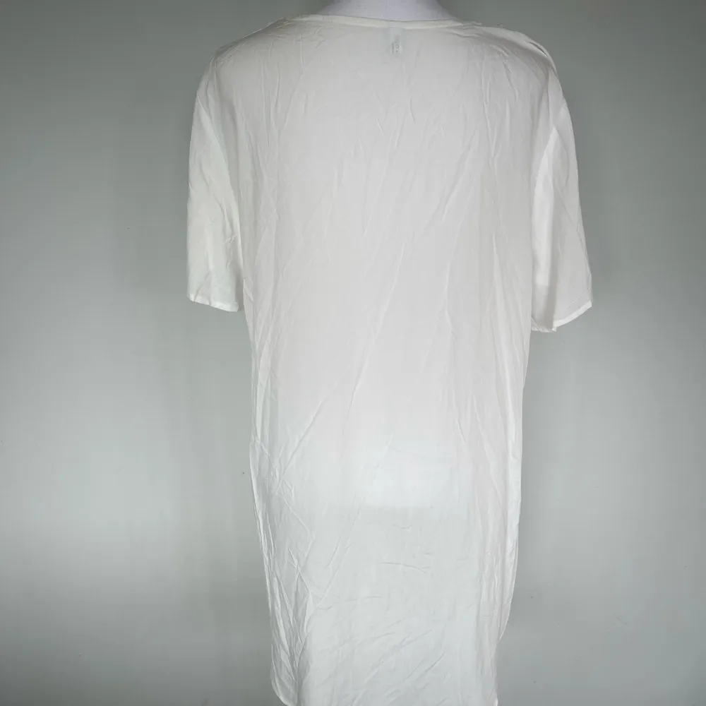 Flowy Coverup with Lace | Size L | EUC White Size L - Image 5