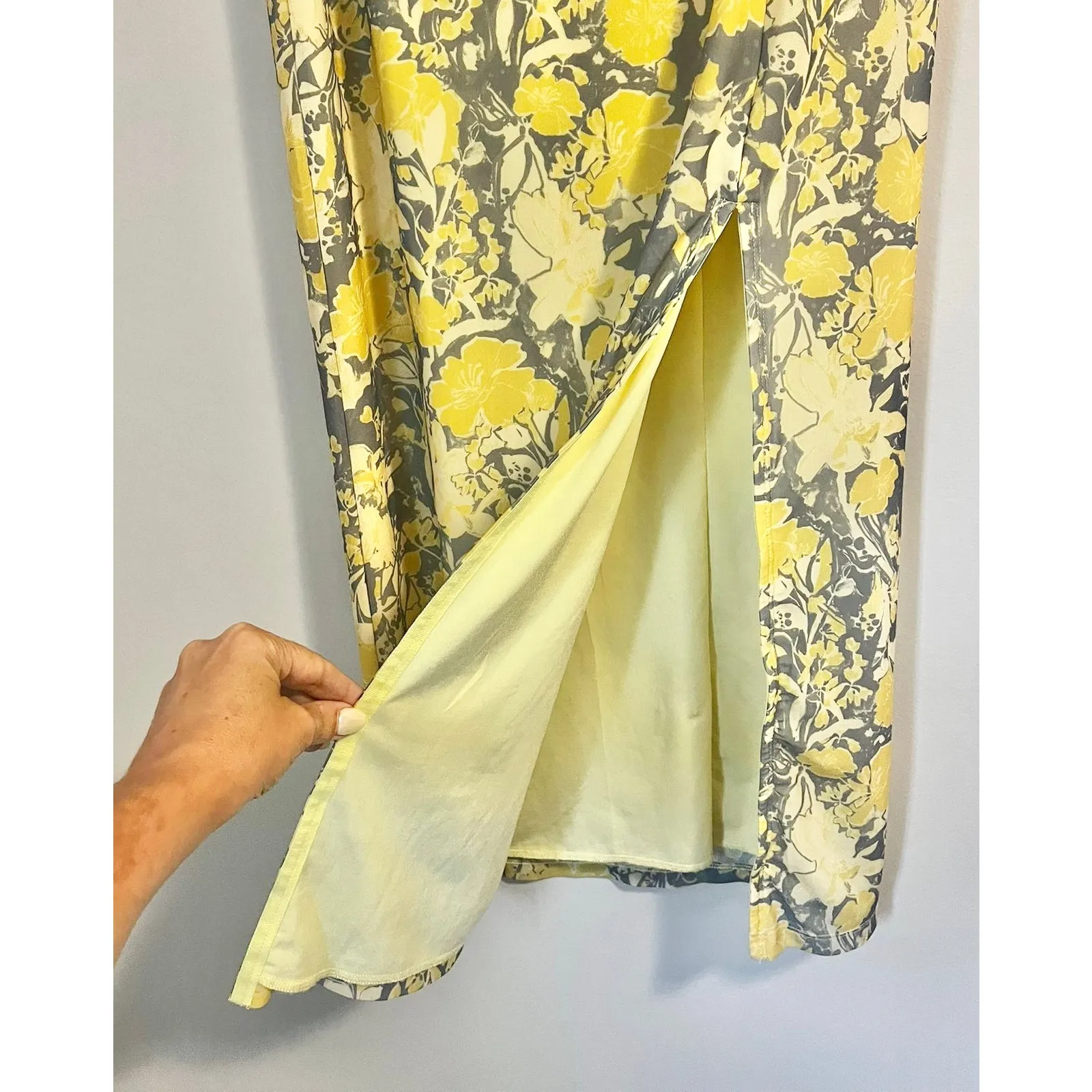 Free People Rosalie Mesh Midi Pull-on Skirt in Yellow with Side Slip Womens sz S - Image 7