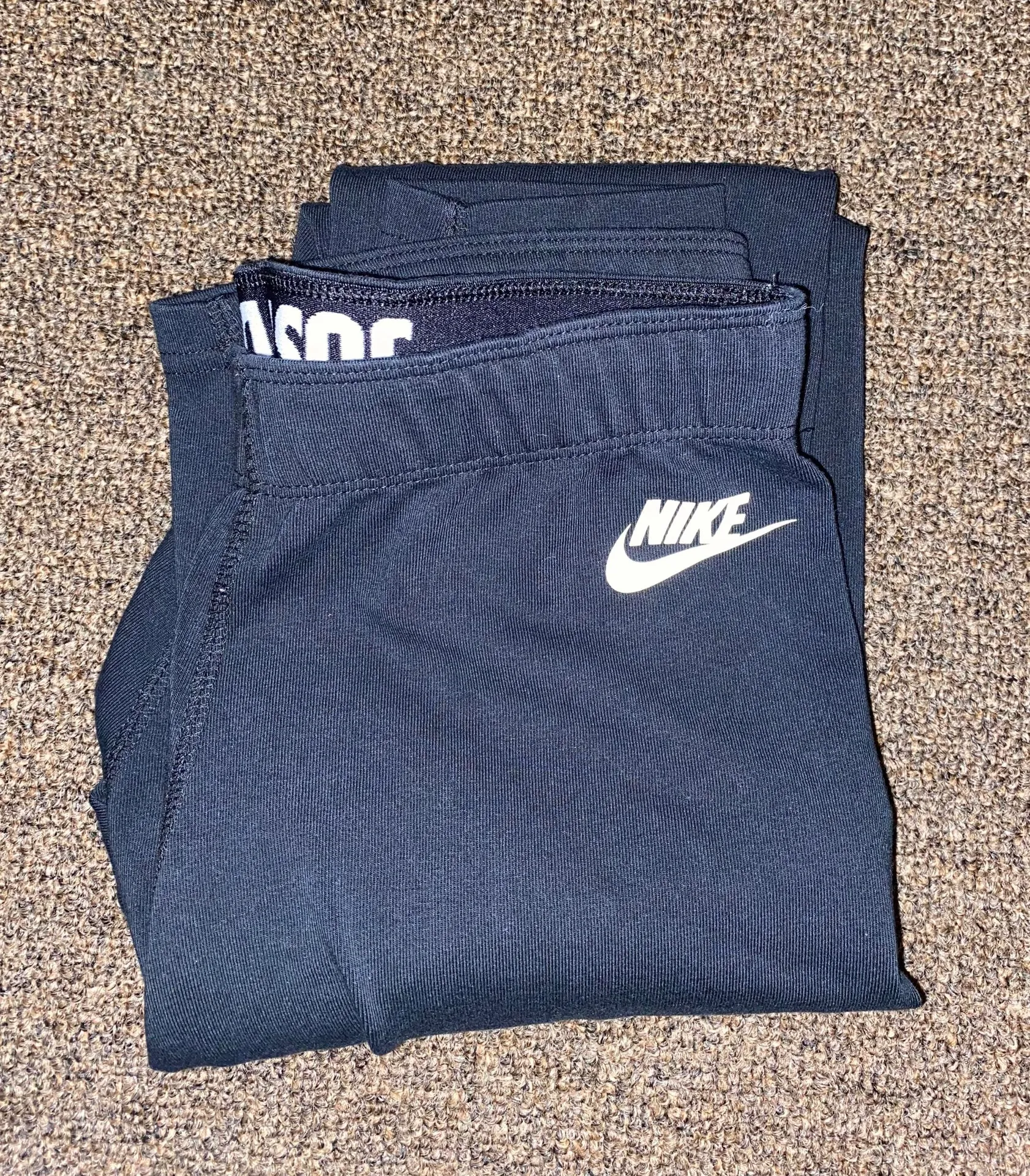 Nike Black Leggings - Image 2