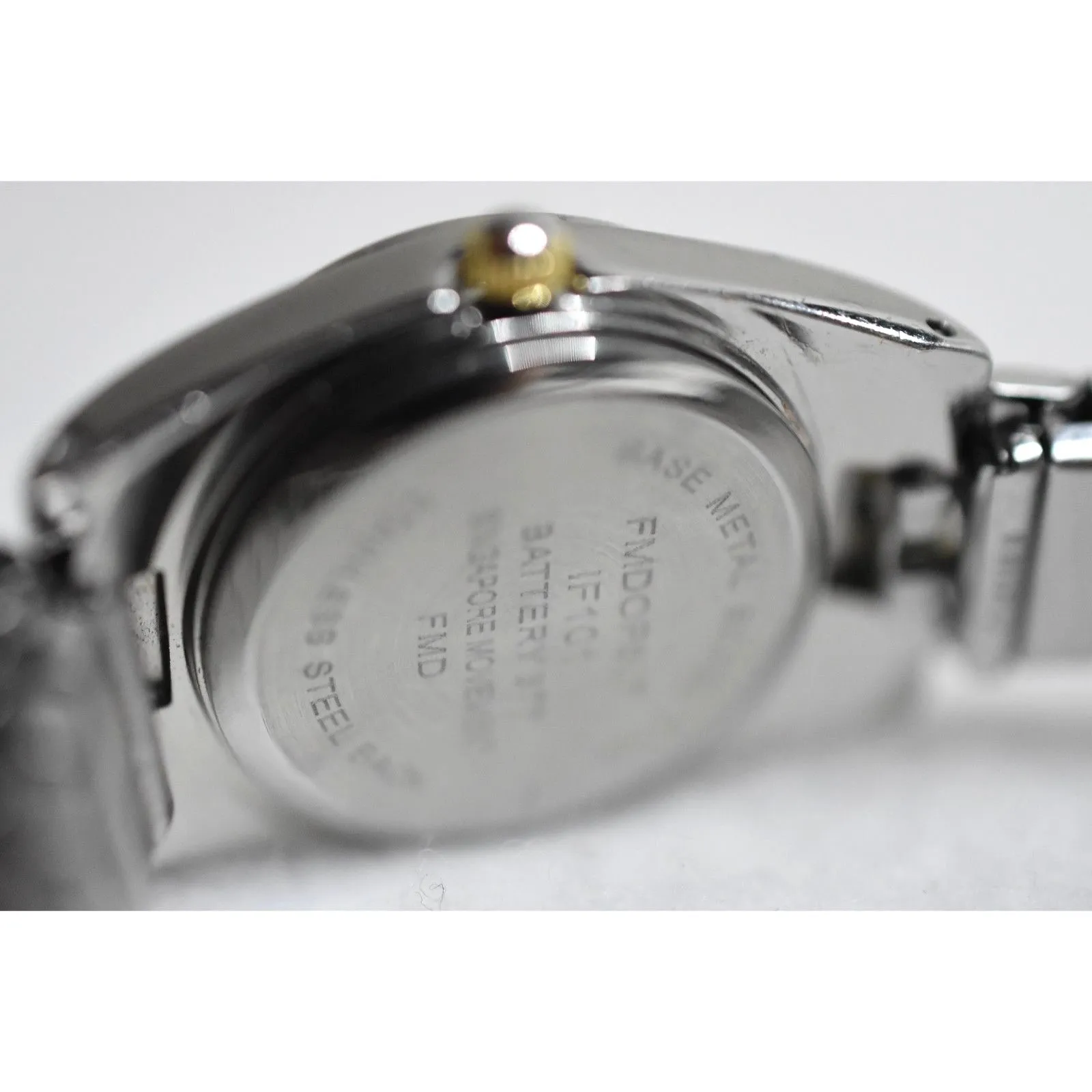 FMD Retro Gold/Silver tone Metal Stretch Band New Battery Casual Like New Watch Silver - Image 4