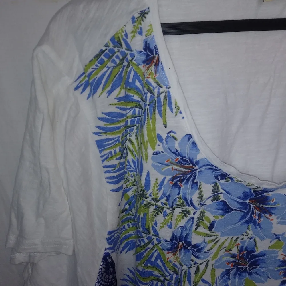 Caribbean Joe 2X Blue Aloha Flower Print Top Plus - Image 3
