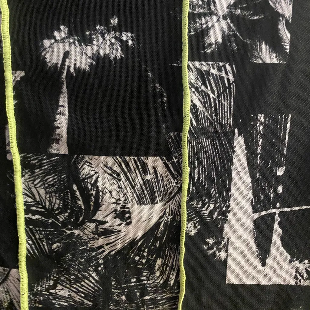 Derek Heart Womens Shirt S Small Black & Lime Green Palm Trees Print Bust 34” - Image 3