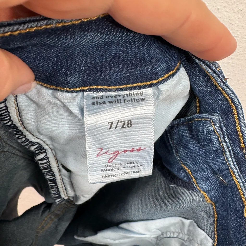 Vigoss Ace High Rise Bermuda Denim Shorts Womens Size 7/28 Medium Wash - Image 9