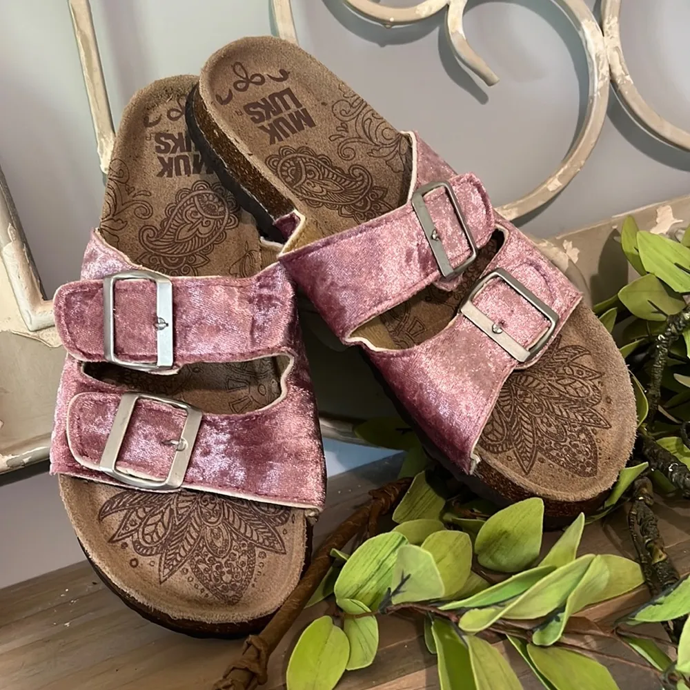 Muk Luks Sandals Slides EXCELLENT Rose Womens 7 Velour Velvety Pink - Image 3