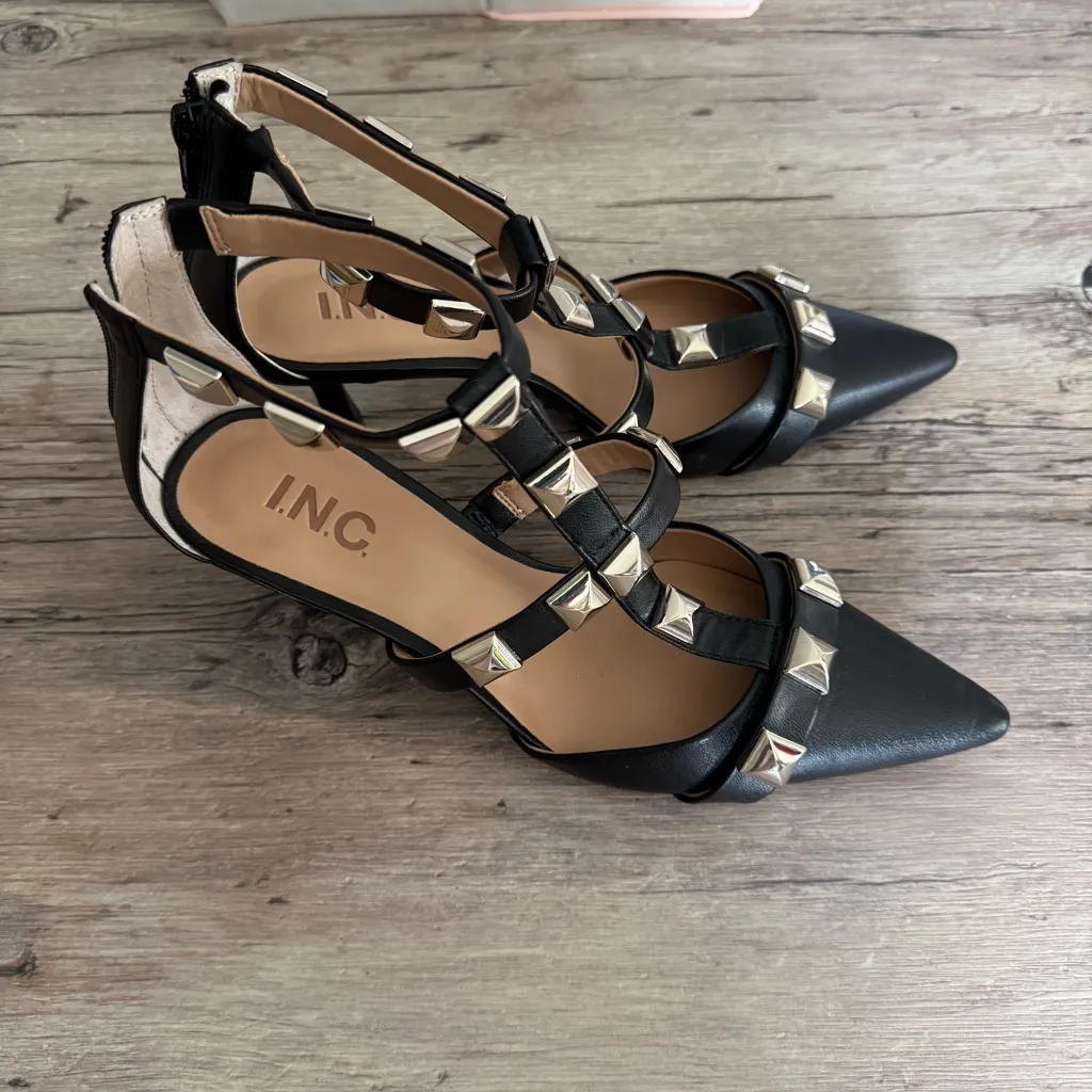 INC Black Studded Women's Shoes Size 8M - Image 3