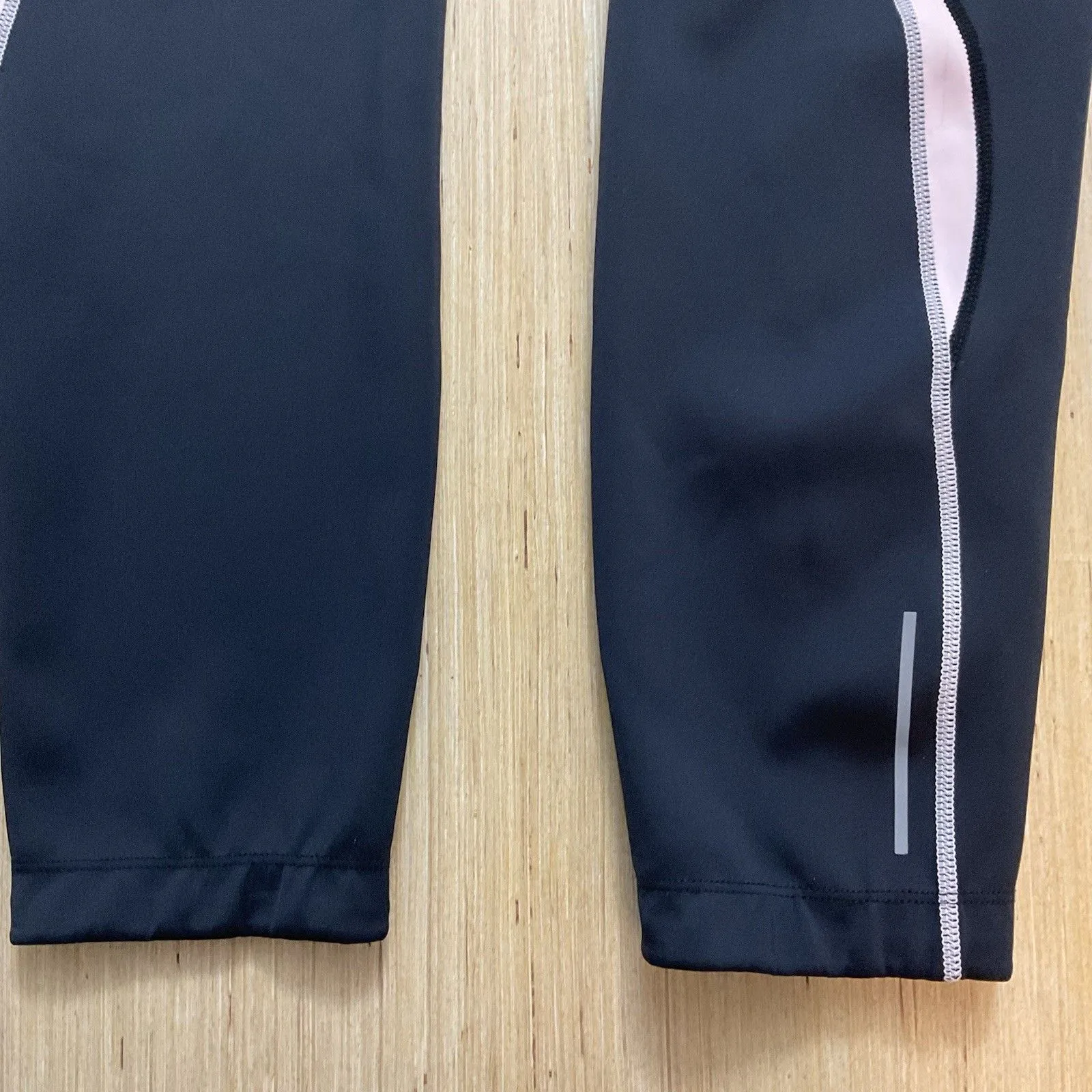 Baleaf Women's 3/4 Padded Bike Capris Pants Black Pink Stripe Size 3XL - Image 8