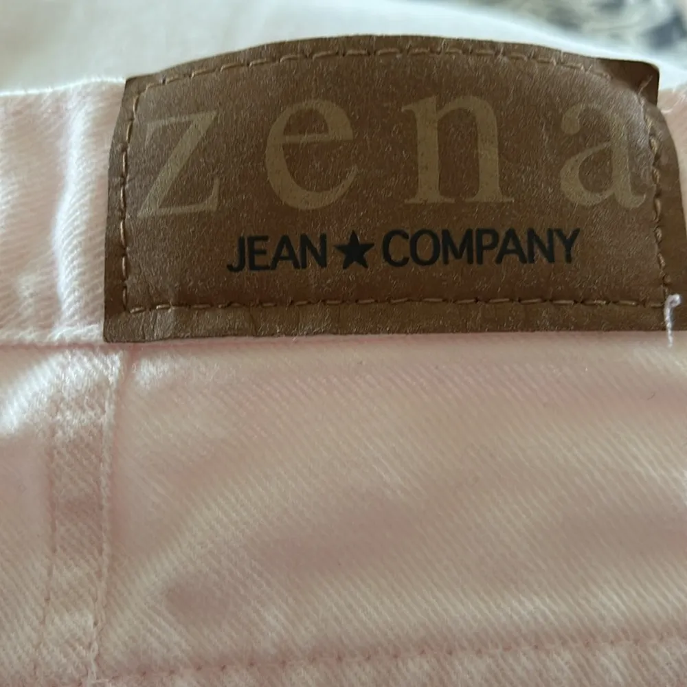 VTG 80’s Zena High Waisted 100% Cotton Jeans Sz 8 Pastel Light Pink Taper Leg - Image 4
