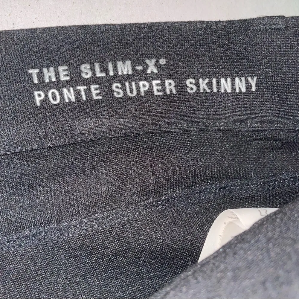 Spanx Size 27 The Slim-X Ponte Super Skinny Black Pants Office Career Minimalist - Image 8