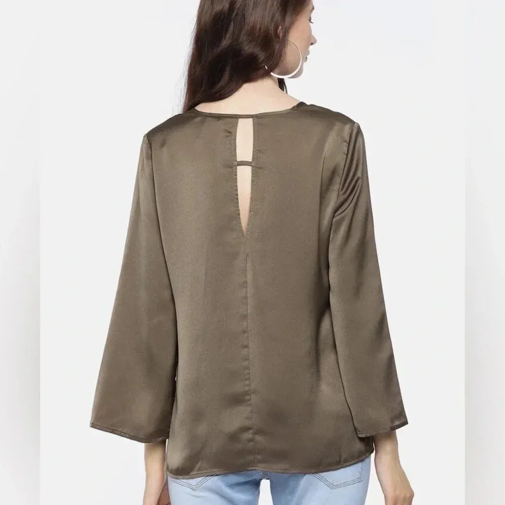 BCBGeneration Brown keyhole Styled Back blouse large - Image 9
