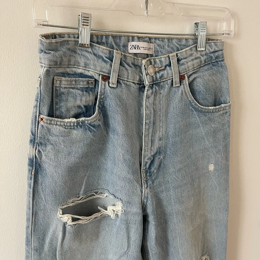 Zara High Rise Ripped Jeans - Image 2