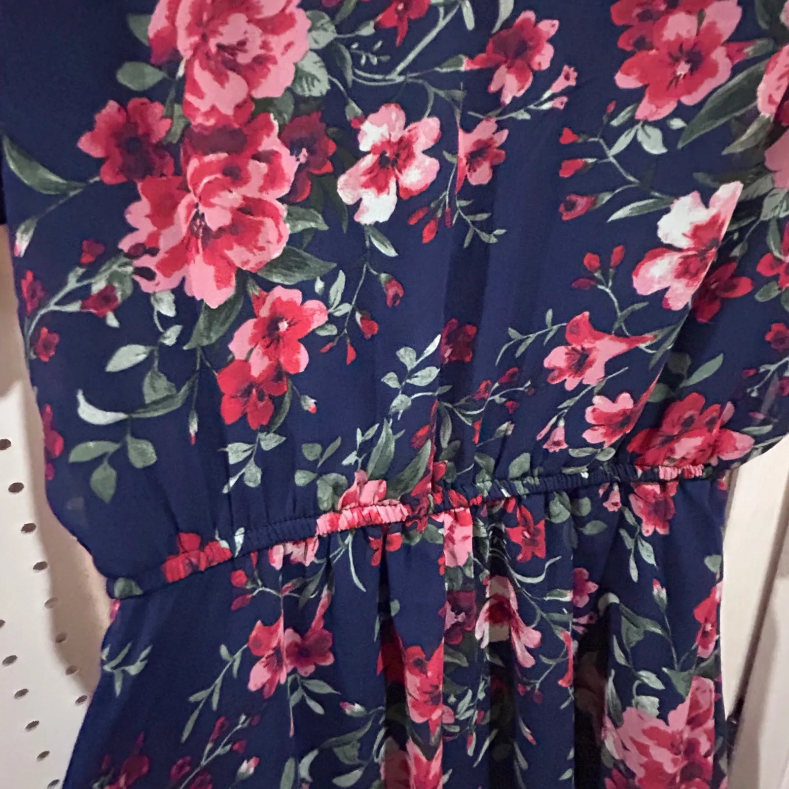 Crystal Doll Navy Floral Short Sleeve V Neck Ruffle Hem Dress Size M - Image 5