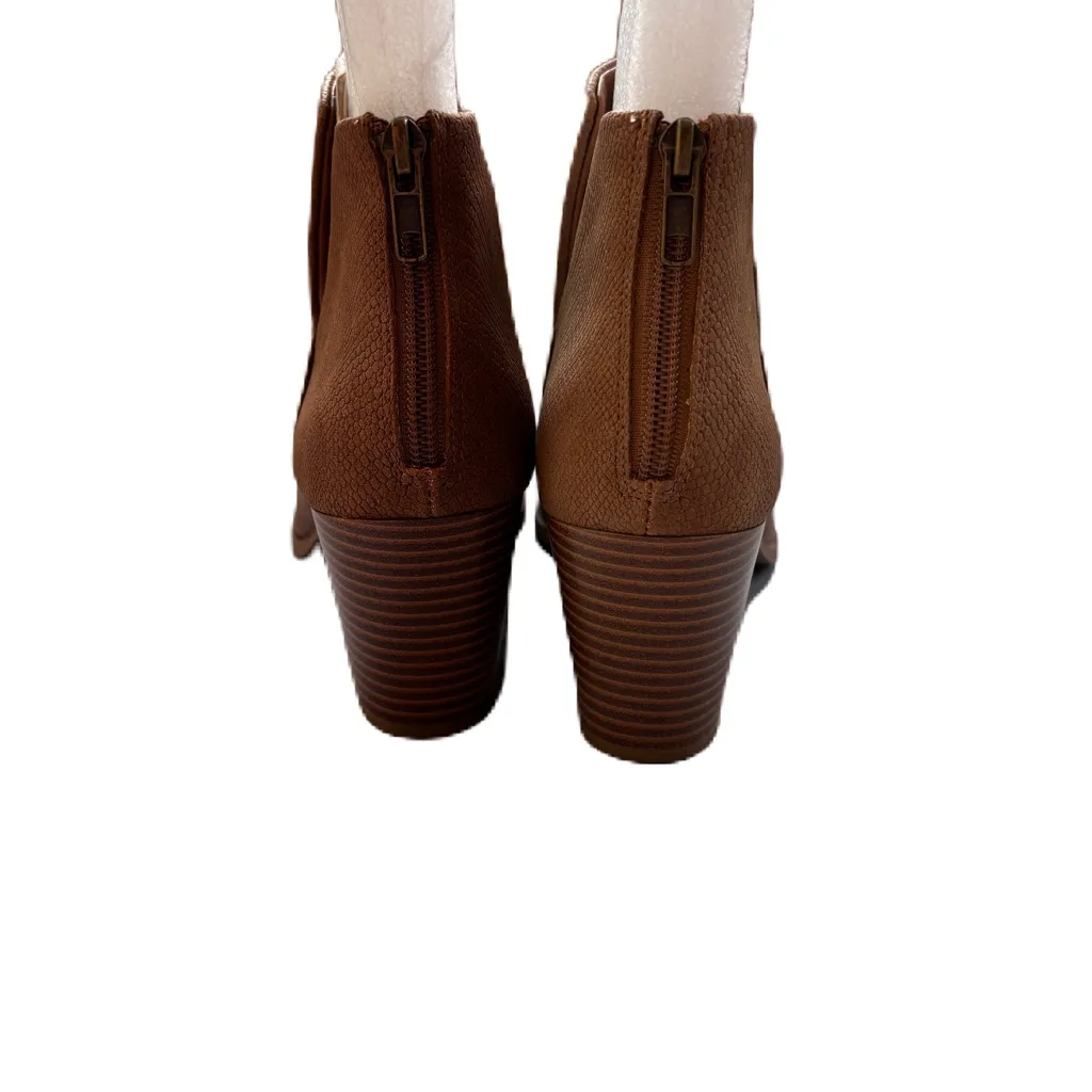 Sun+Stone Eliza Cognac Faux Snakeskin Print Leather Almond Toe Ankle Boot Size 9 Brown - Image 4