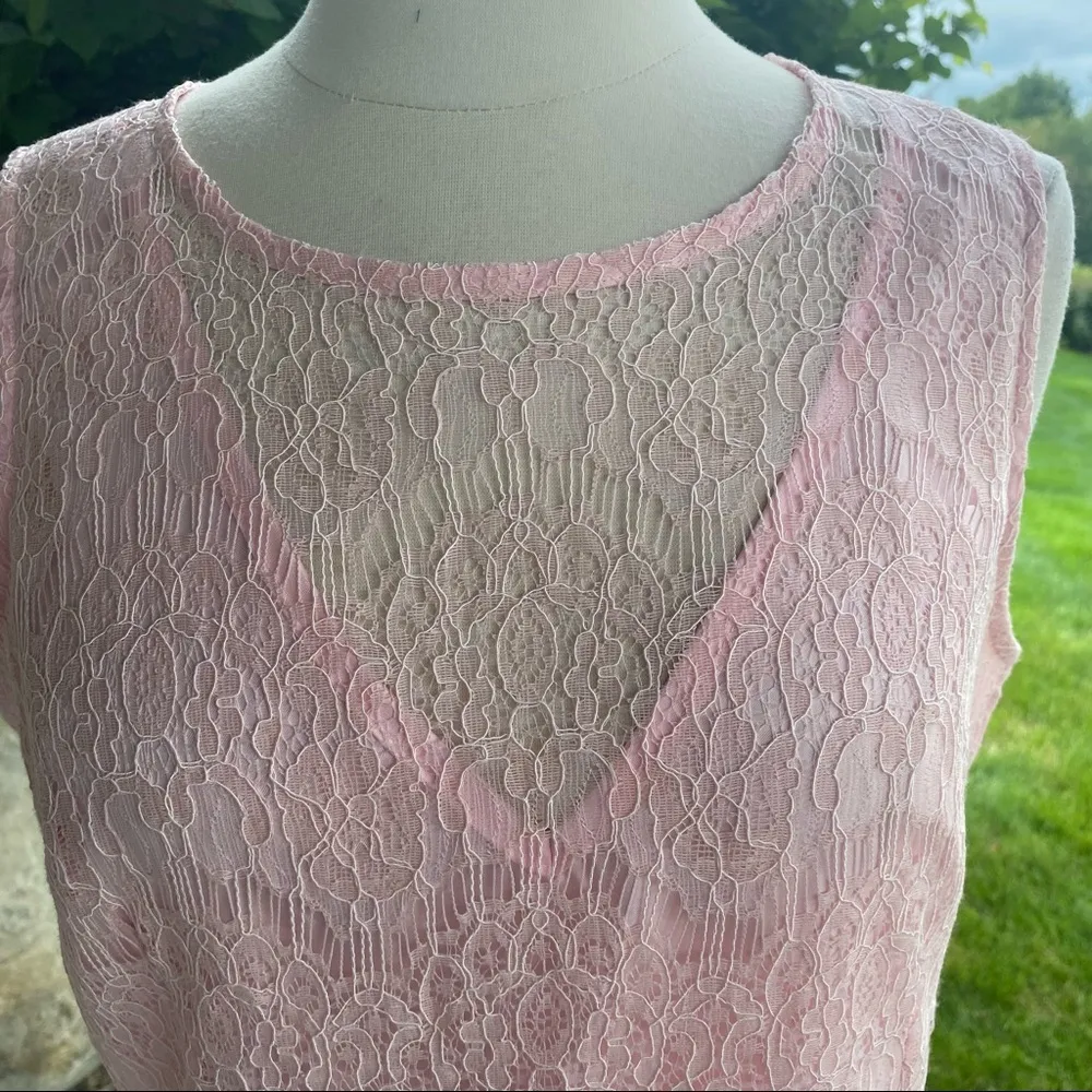 New York & Company Pink Lace Sleeveless Peplum Top - Image 7