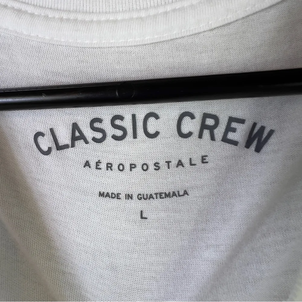 Aeropostale Classic screw Size Large Cropped/Cut New York Empire State T… - Image 5