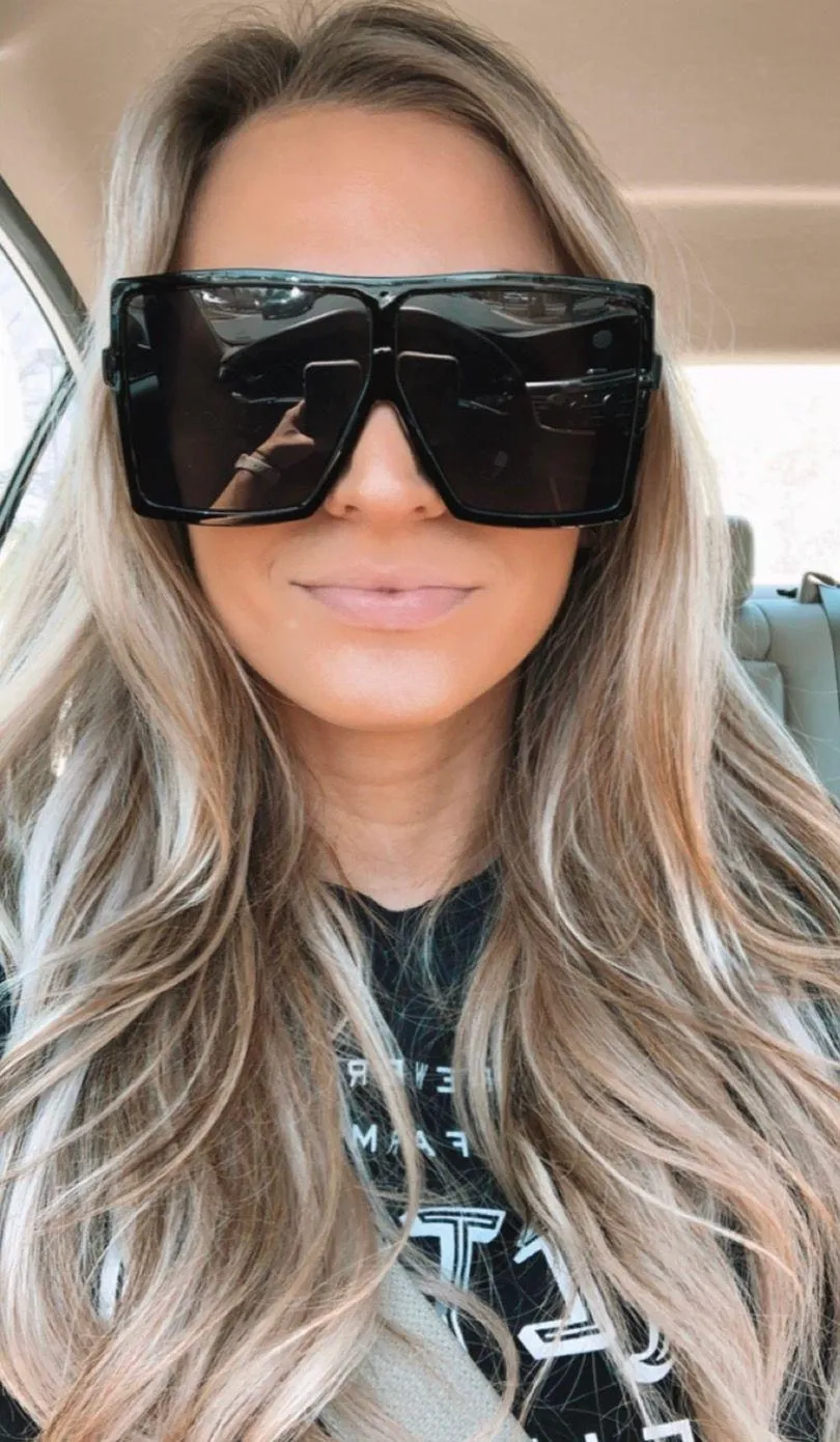 Trendy Sunglasses - Image 2