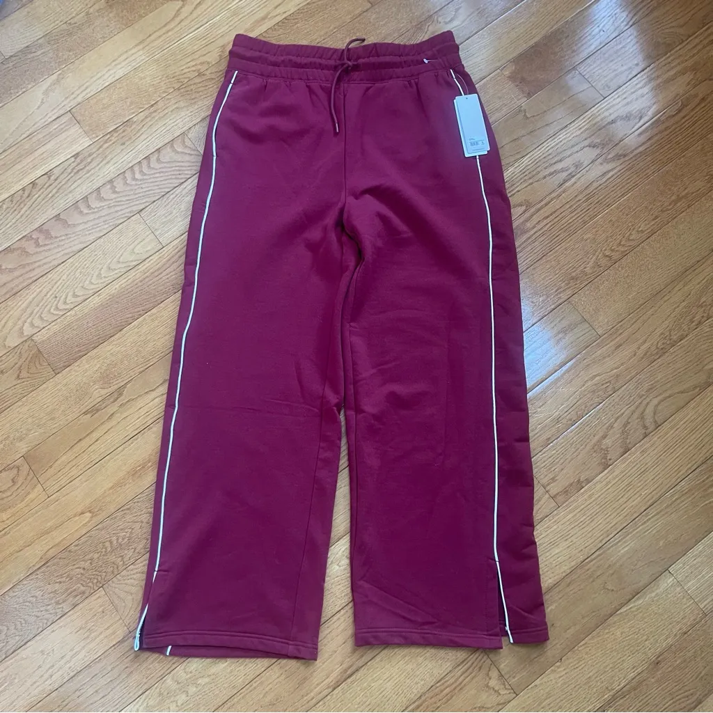 Yogalicious Athletics Cloud Plush Finishline Sweatpants Athleisure burgundy Sz L - Image 3