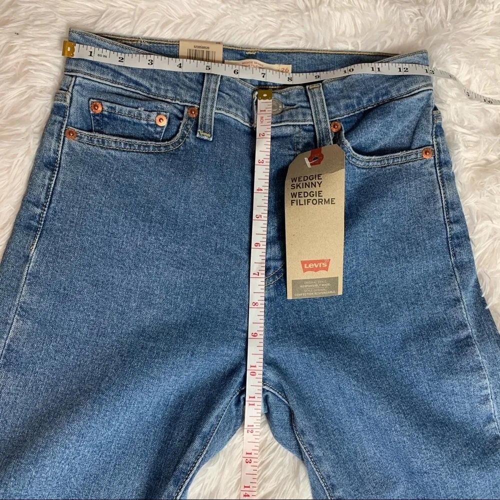 Levi’s Wedgie Skinny High Rise jeans - Image 4