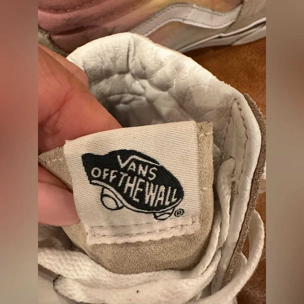 VANS Tan and  pink/ White Casual  Hight top Sneakers with Suede Finish - Image 8