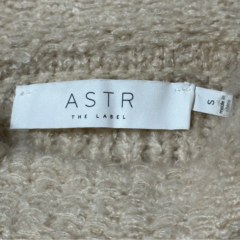 ASTR The Label Women’s Size S Ivory Cream Wool Blend Chunky Knit Darleen Sweater - Image 5