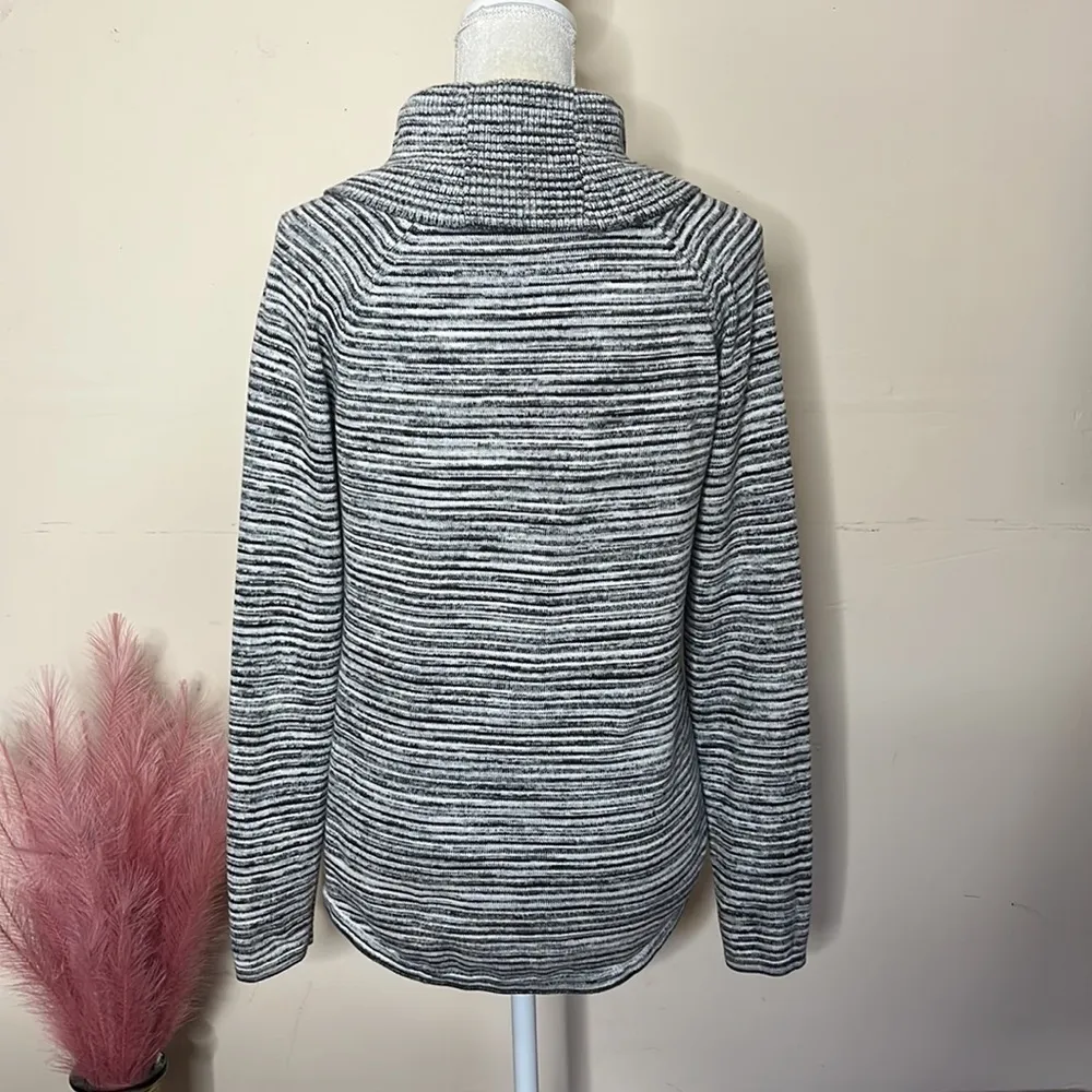 Eight eight eight Nordstrom • turtleneck sweater - Image 3