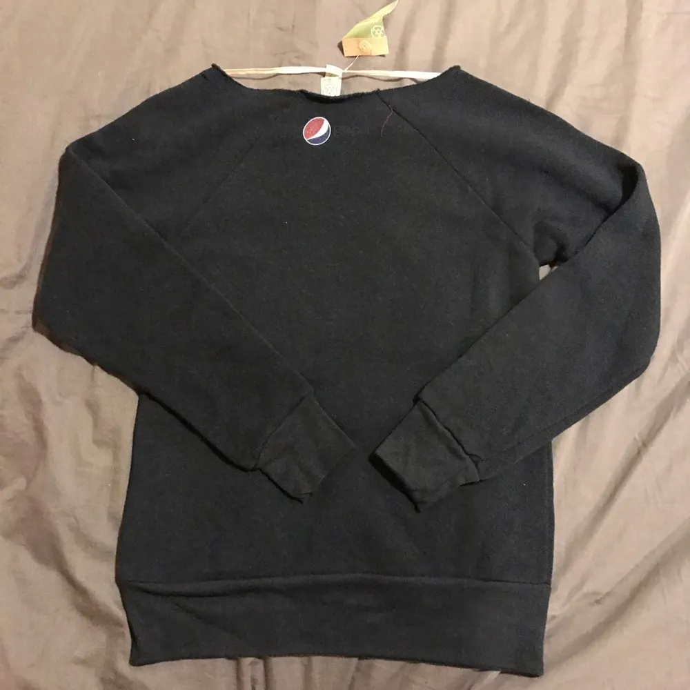 Pepsi "live for now" sweatshirt - Image 4