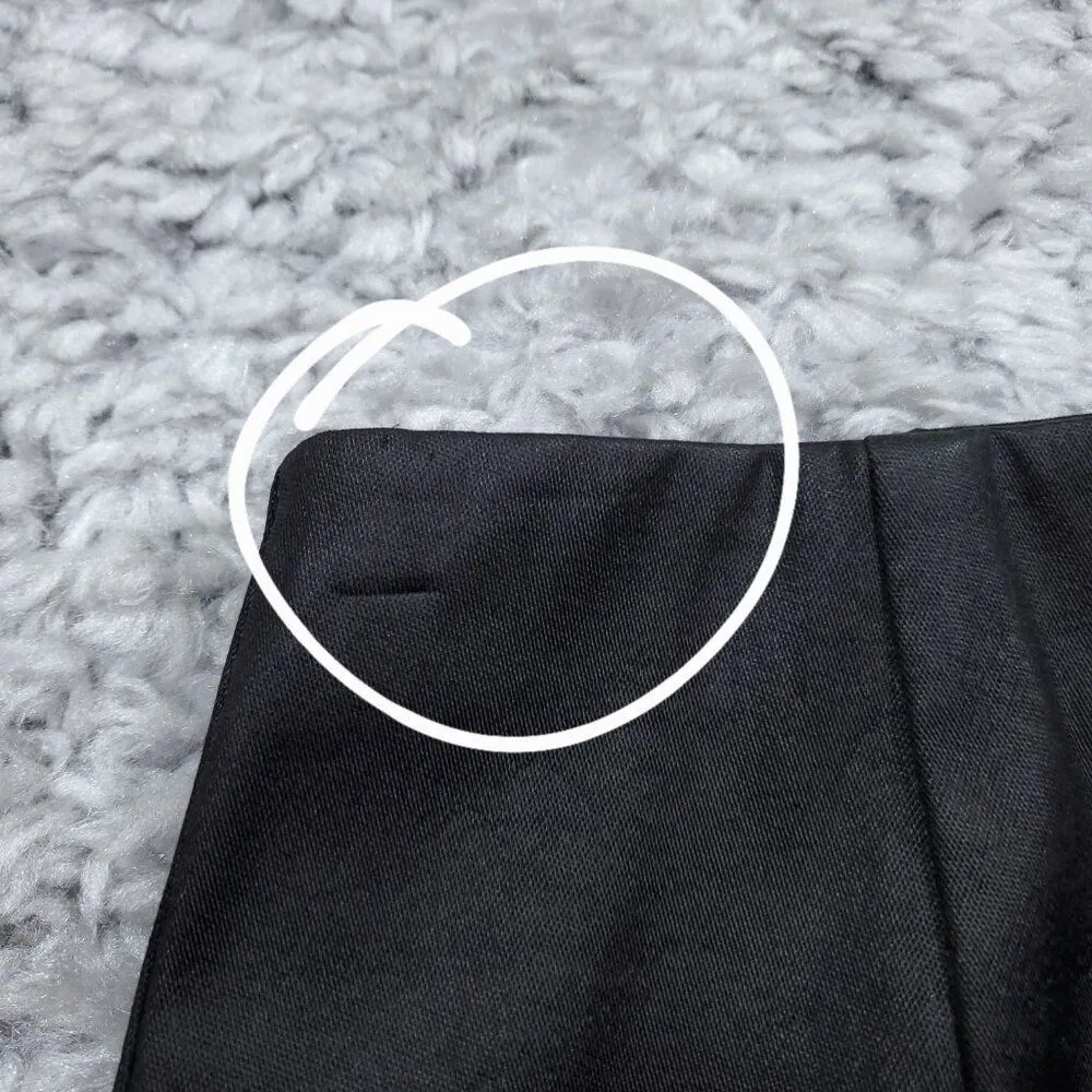 READ Talula Aritzia Black Coated Faux Leather Mini Skirt Zip Women's Size Small - Image 7