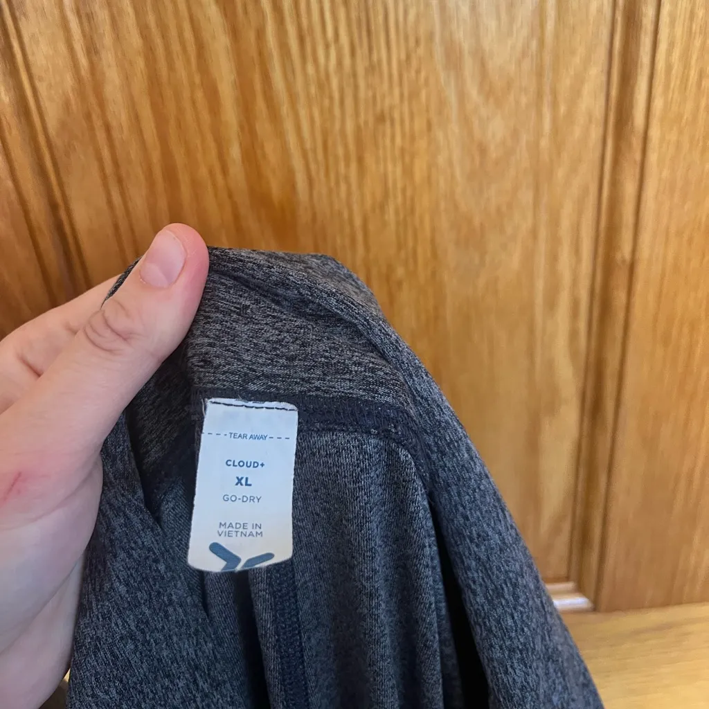 Old Navy - Cloud, Go-Dry & Flare Leggings - Image 2