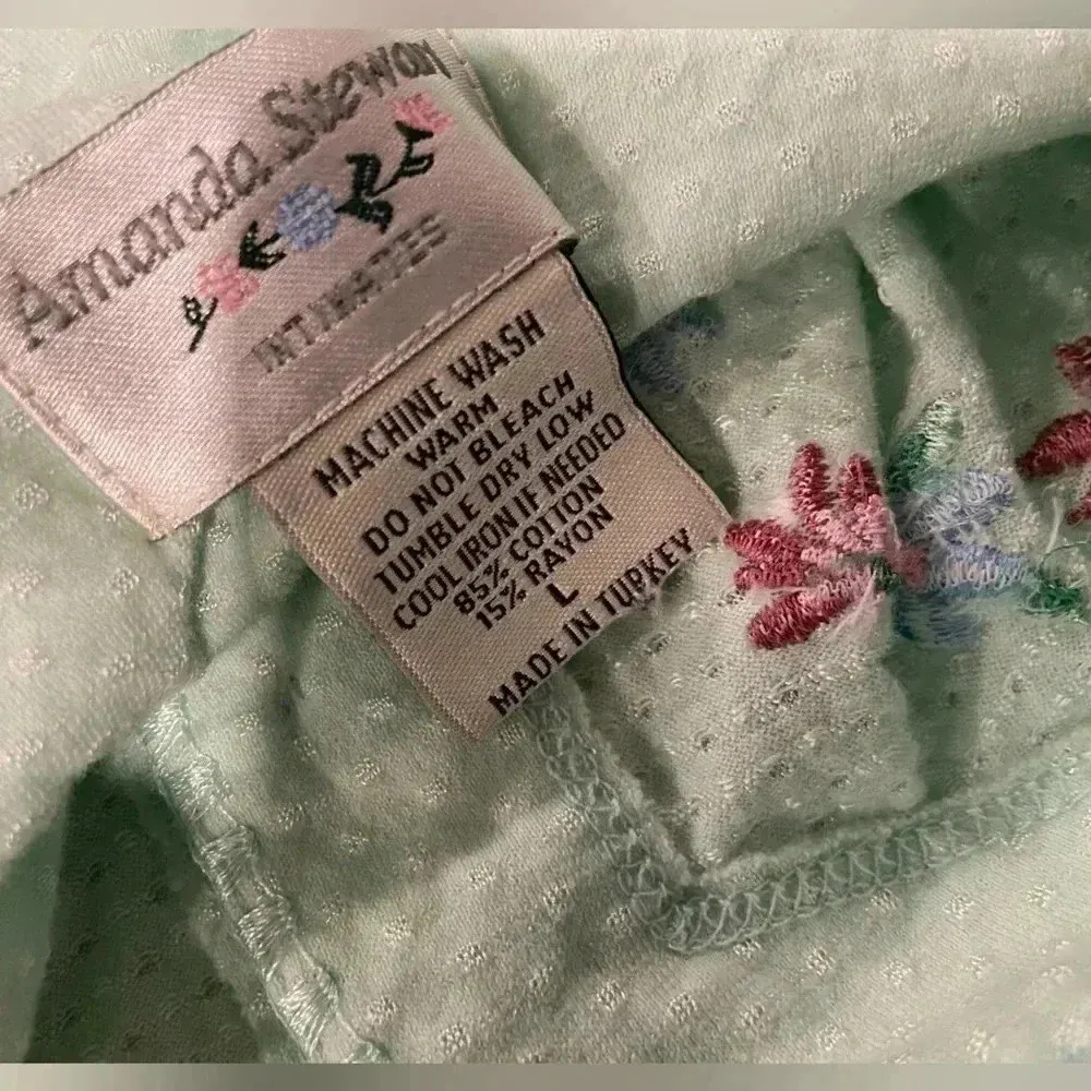 Amanda Stewart Green Floral Embroidered V Neck Short Sleeve Sleep Top Size L Size L - Image 11