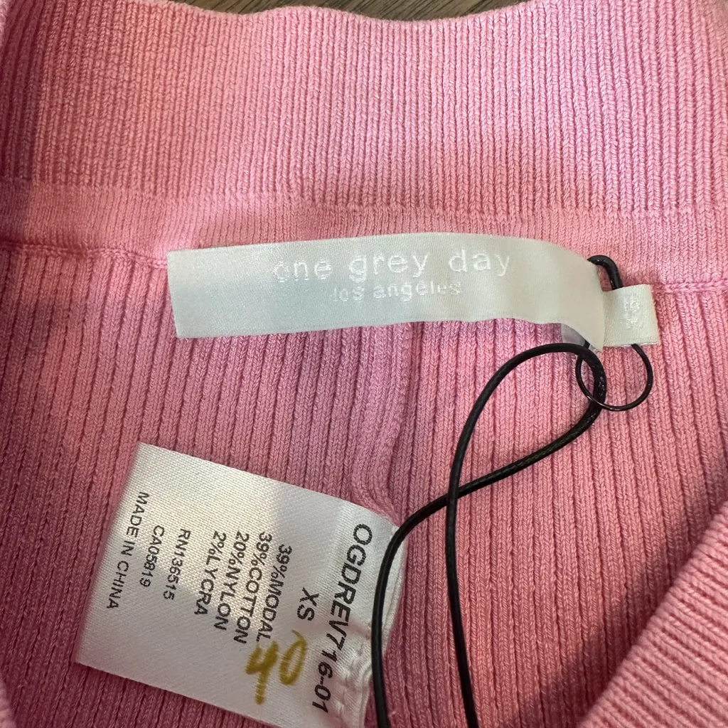 NWT Revolve pink biker shorts Size XS - Image 3