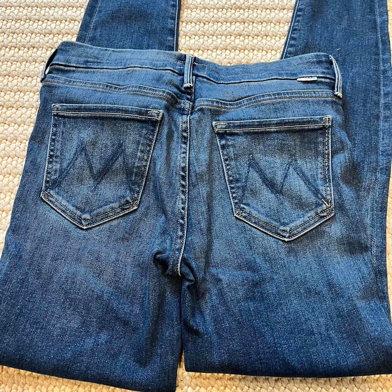 MOTHER The Looker Ankle Fray in Satisfaction Guaranteed Blue Size 27 - Image 6