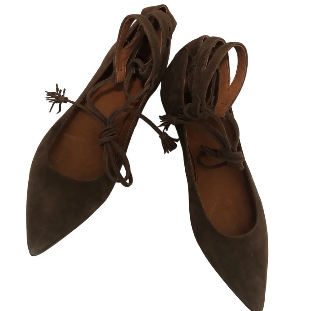 Frye Sienna Ghillie Ballet Flats Size 7M Dark Taupe Suede Pointy Toe - Image 2