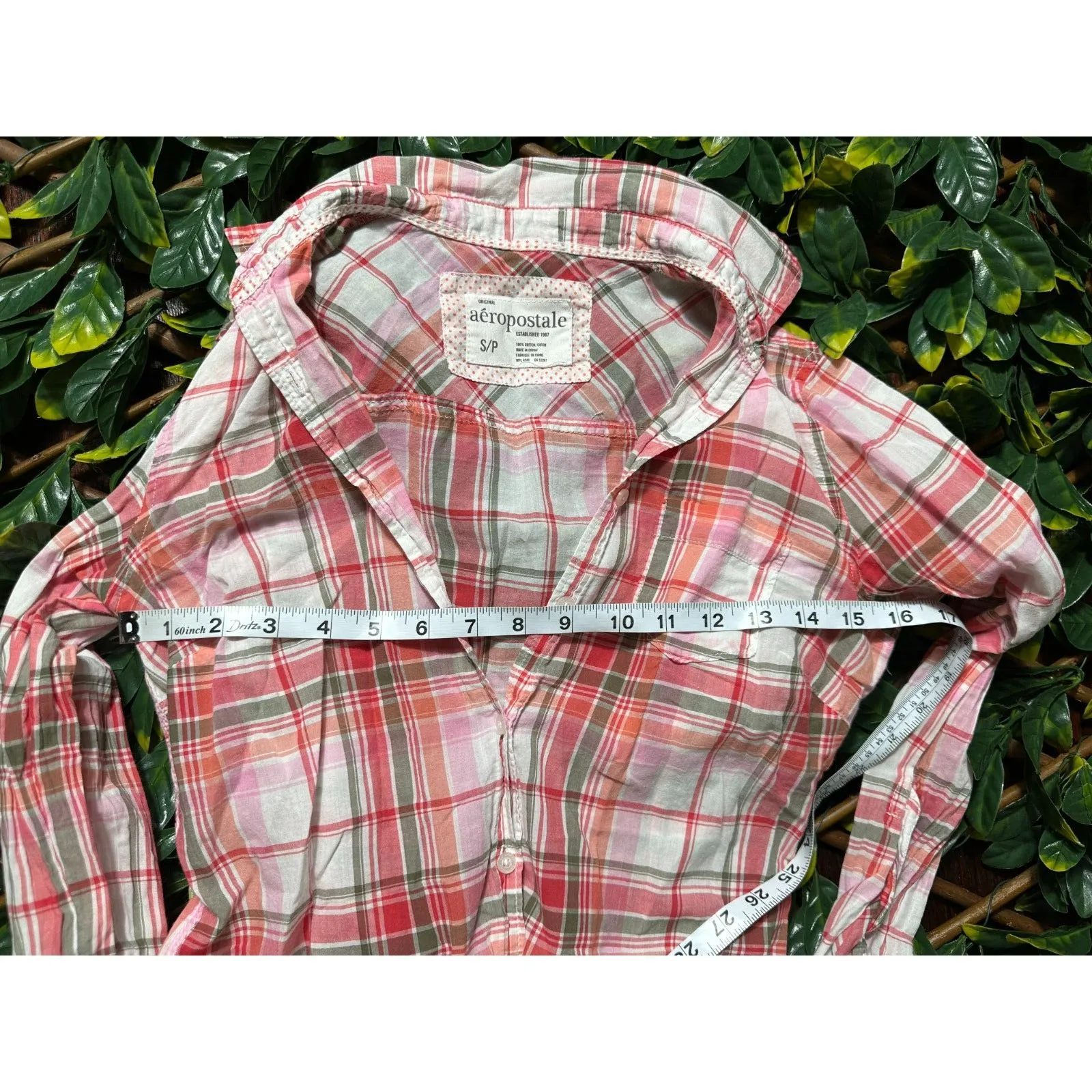 y2k aeropostale pink plaid button up longsleeve top size small - Image 4