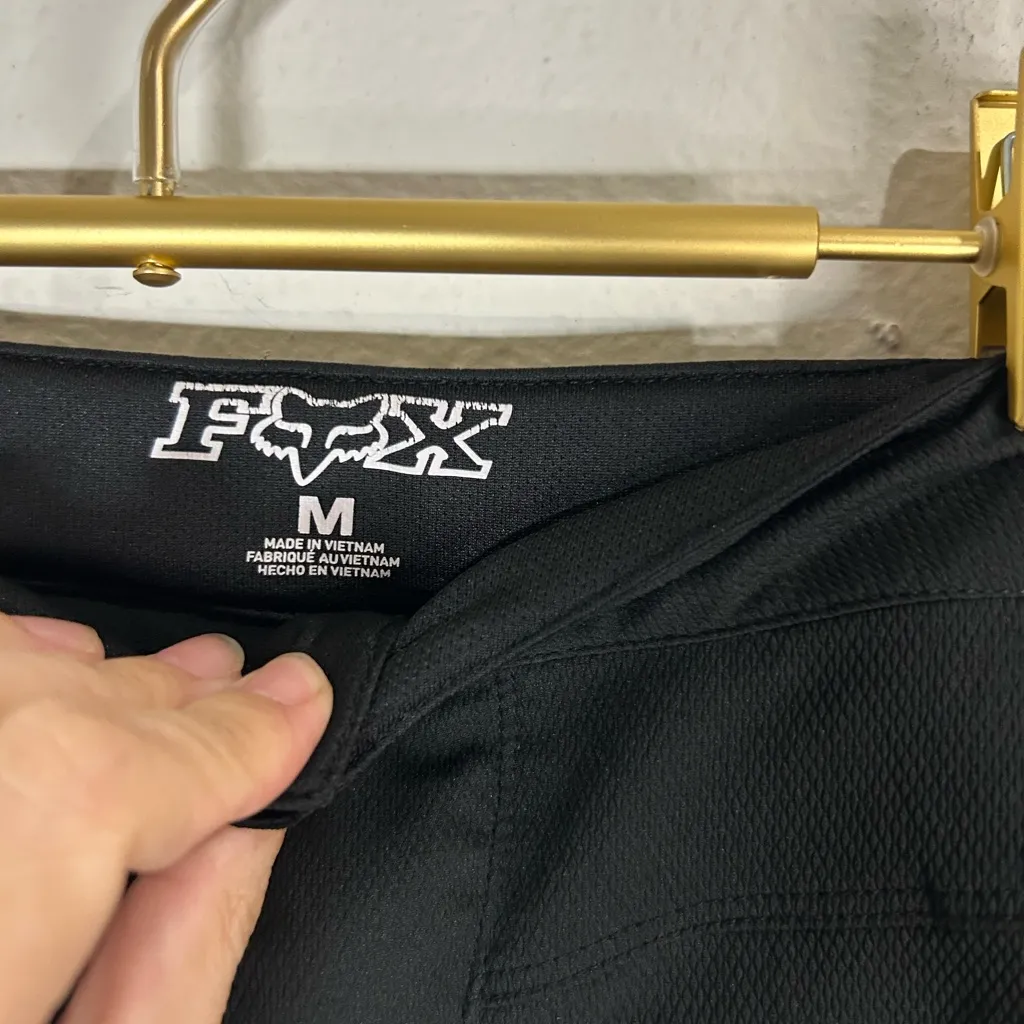 Fox Racing Women’s Cycling Shorts Black Pink Logo Padded MTB Bike Size Medium - Image 4