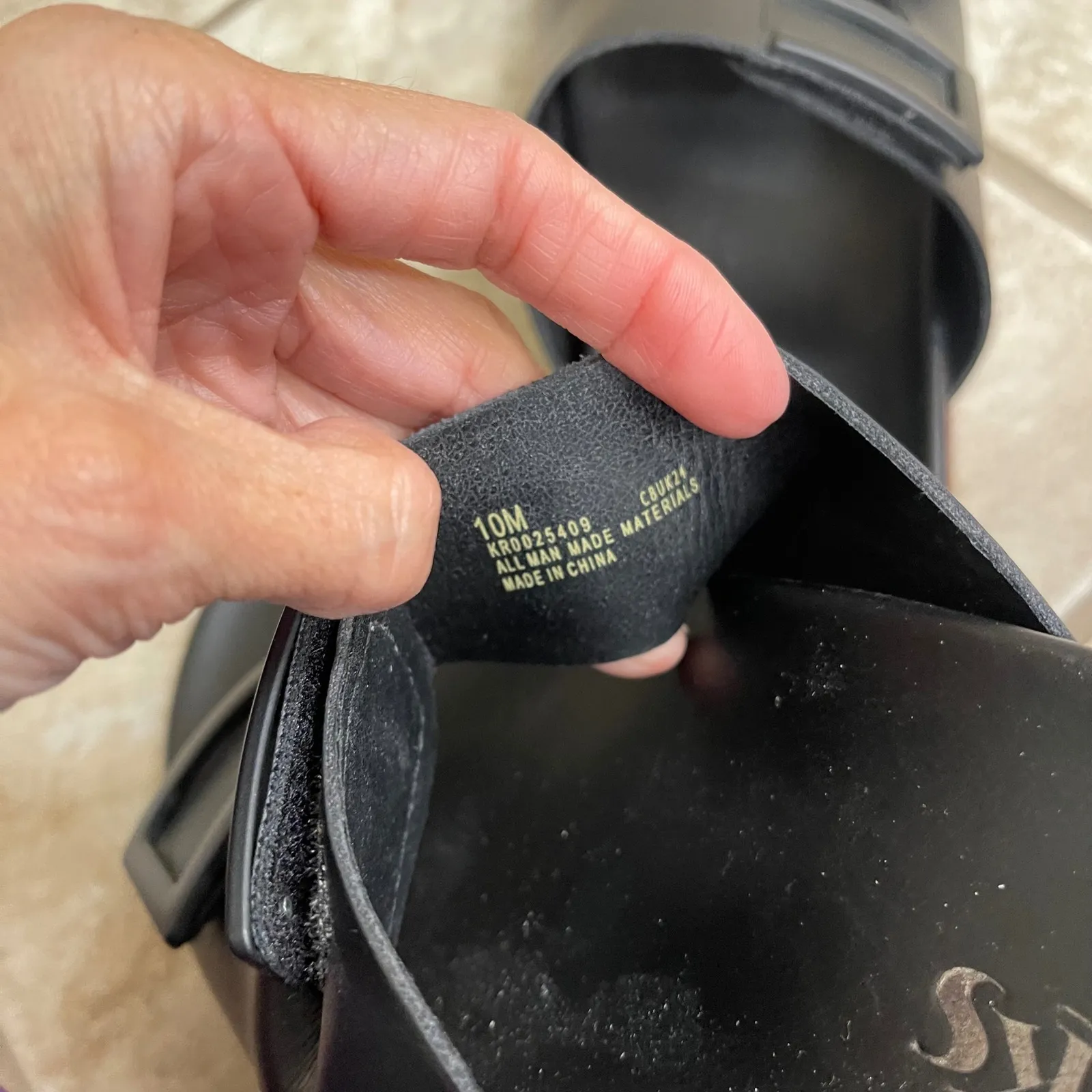 Korks Aurianna Sandals Sz 10m Women black double strap slides comfort pre owned - Image 7