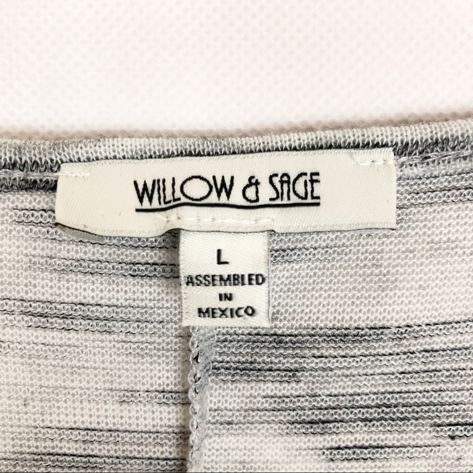 Willow & Sage Women’s Tie Front Gray Cape Size L - Image 2