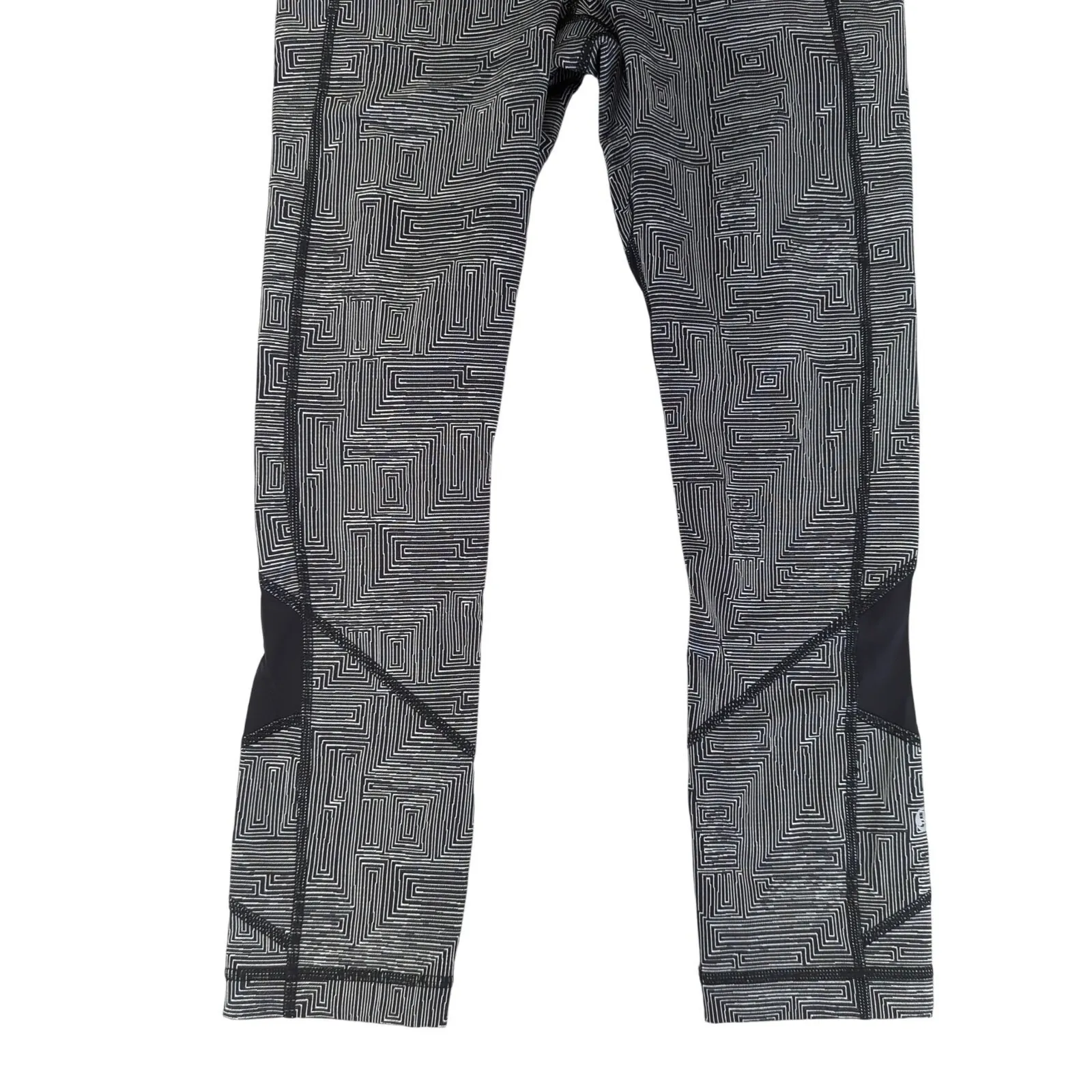 Lululemon Pace Rival Crop Leggings‎ Capri Pocket Black Pattern Mesh Women's Sz 4 - Image 4