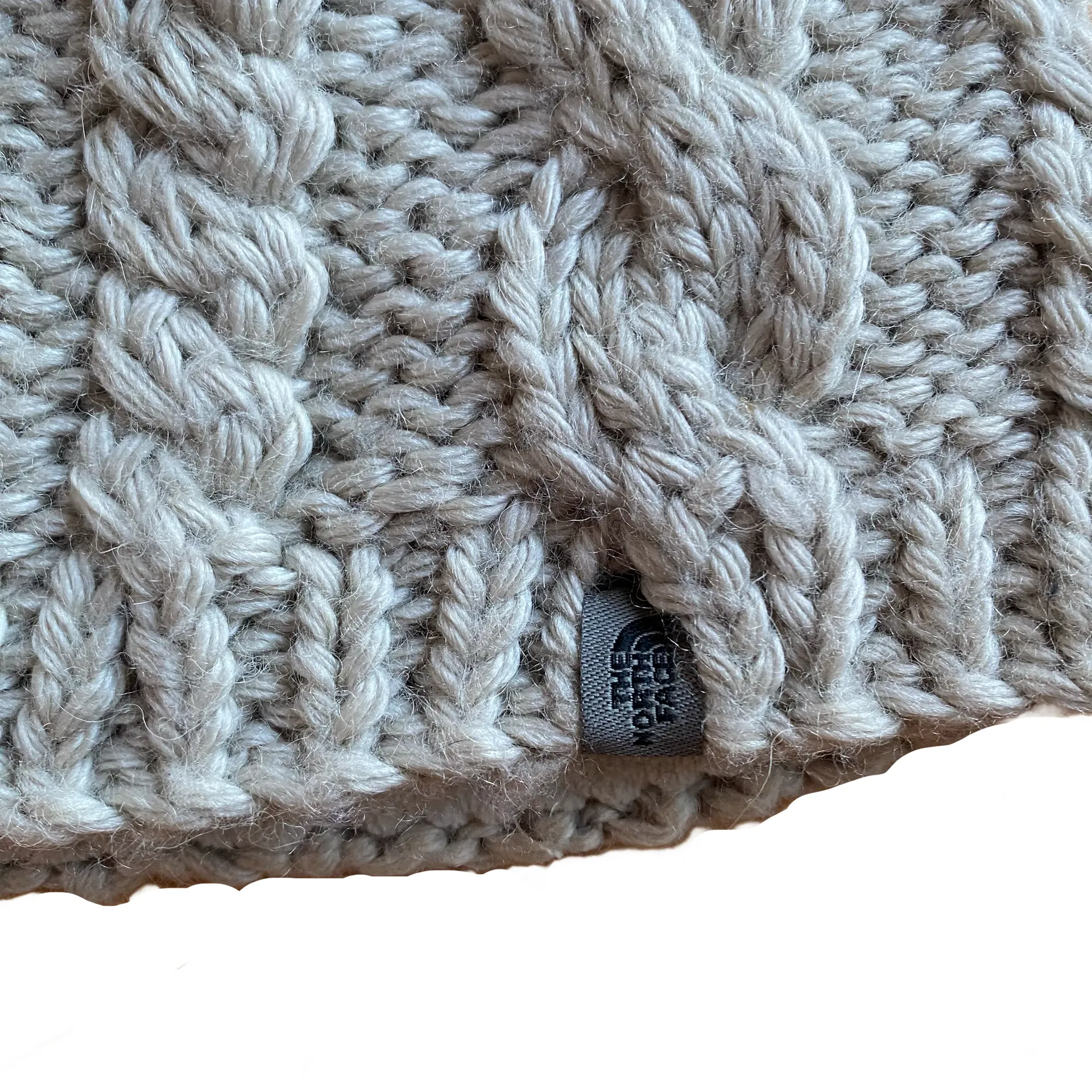 NORTH FACE CABLE KNIT BEANIE  - Image 2