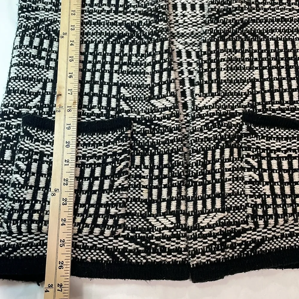 Anthropologie crochet knit open front pocket long waisted cardigan layering vest - Image 9