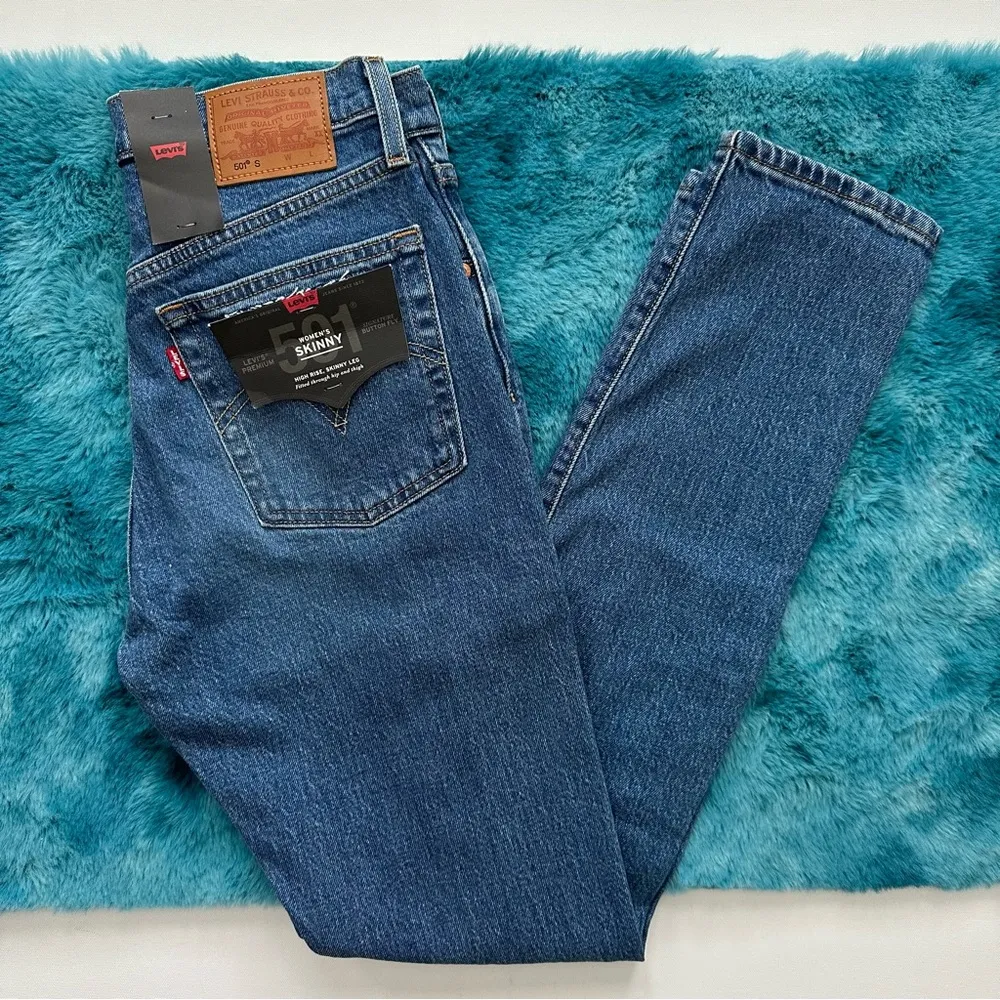 Levi’s Premium Women’s 501 SKINNY Jeans Size 25 x 30 - Image 2