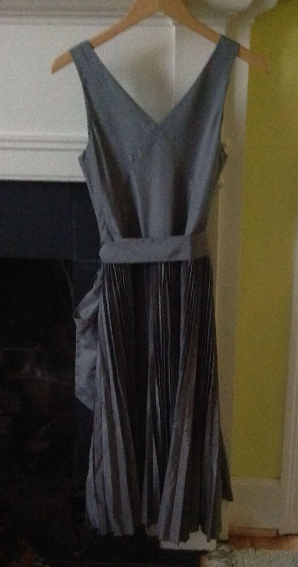 Pleated Taffeta Dress Silver - Sz 6 - Image 5